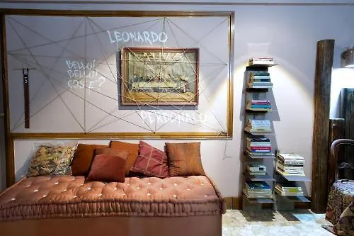 ** Hotel Bed Art Milano Centrale Italy