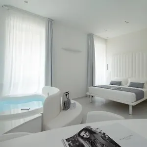 Hotel Gatto Bianco Mia