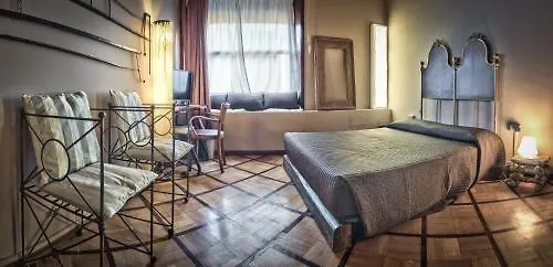 Bed Art Milano Centrale 2*,